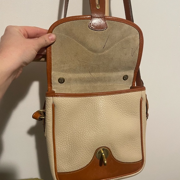 Vintage Dooney and Bourke Crossbody Leather Purse - Picture 7 of 8